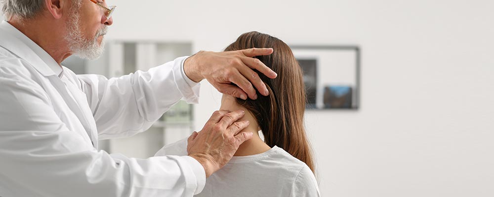 Comprehensive Neck Pain Care in Jefferson City: Strategies for Recovery Beyond the Pain