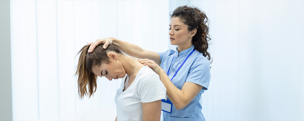 Recover from a neck strain with expert guidance